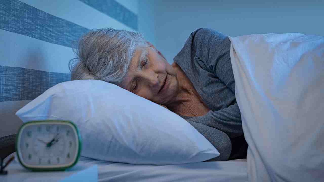 alzheimers disease on sleep patterns