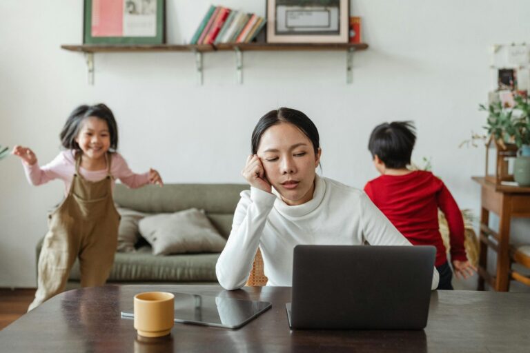 How to Achieve Work-Life Balance: Effective Strategies for a Stress-Free Lifestyle